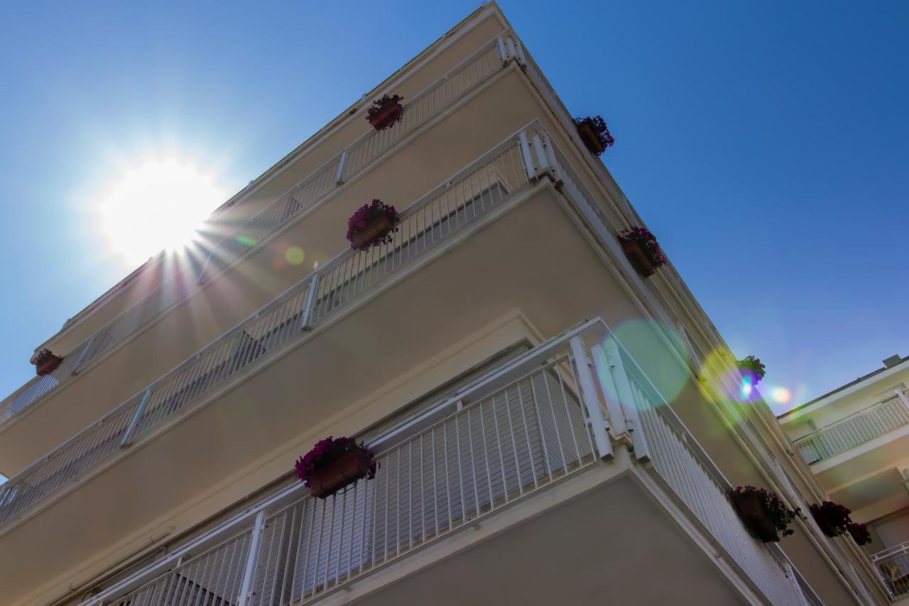 Hotel President'S Pesaro Ngoại thất bức ảnh