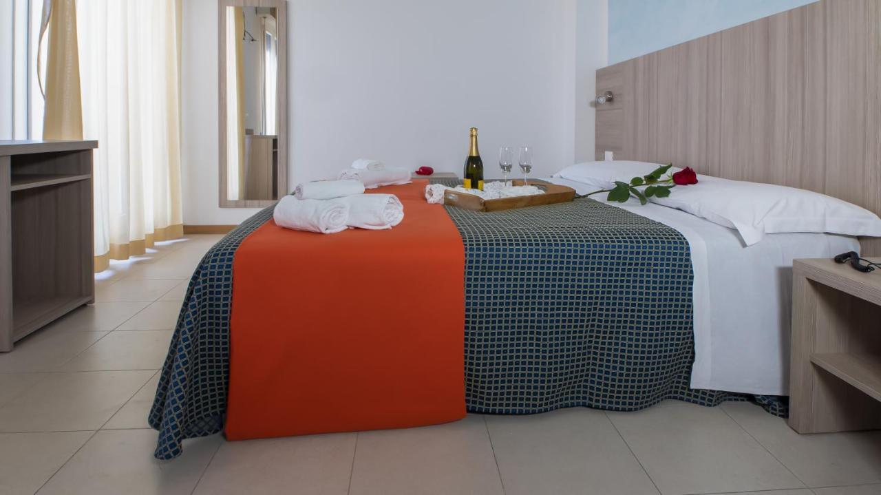 Hotel President'S Pesaro Ngoại thất bức ảnh
